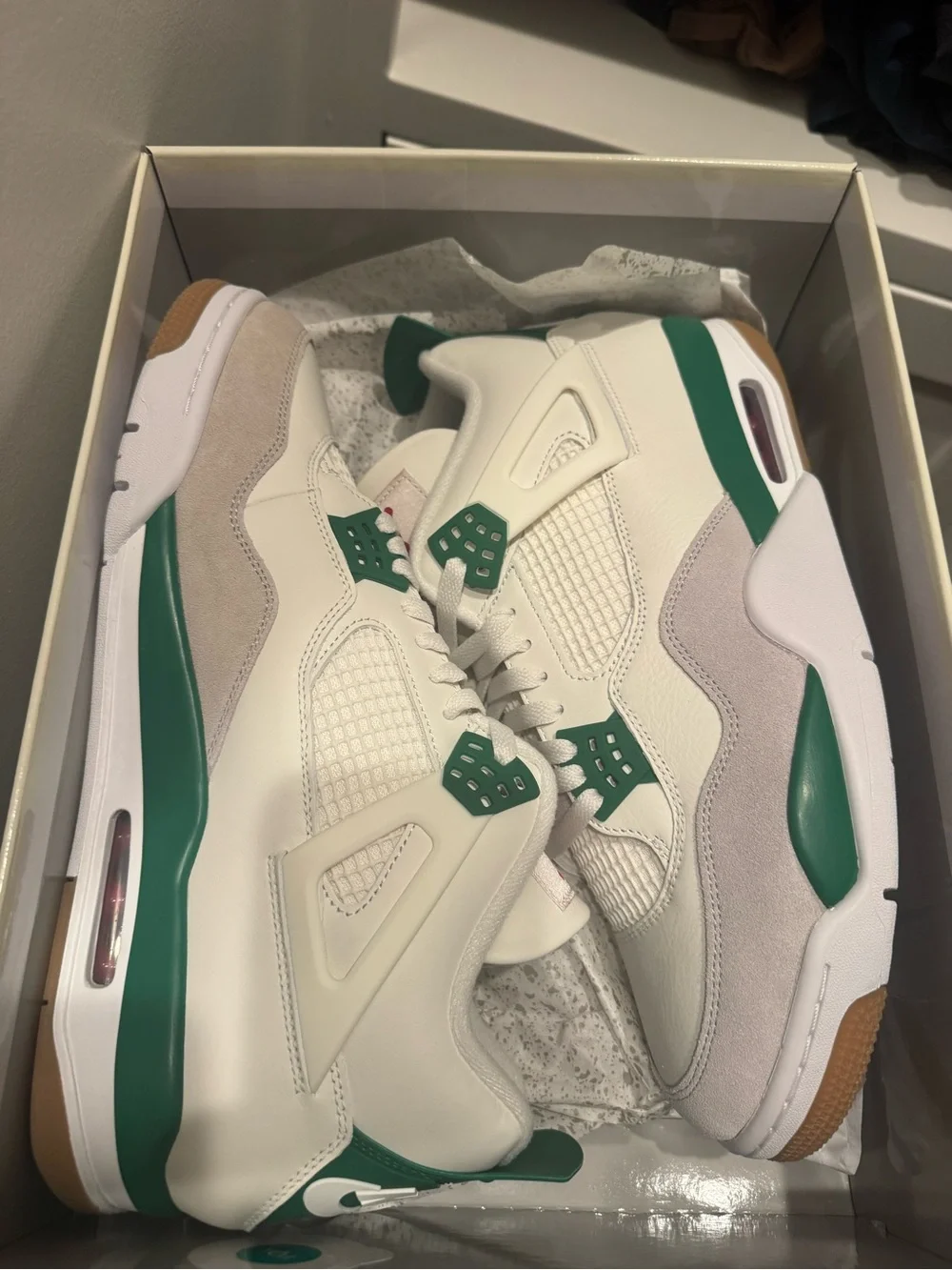 Jordan Men’s SB 4 White Green